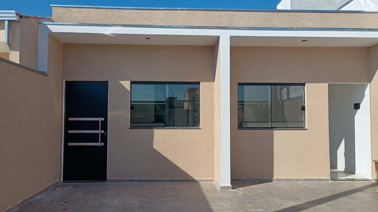 Casa com 1 Dormitorio no Parque Vista Barbara